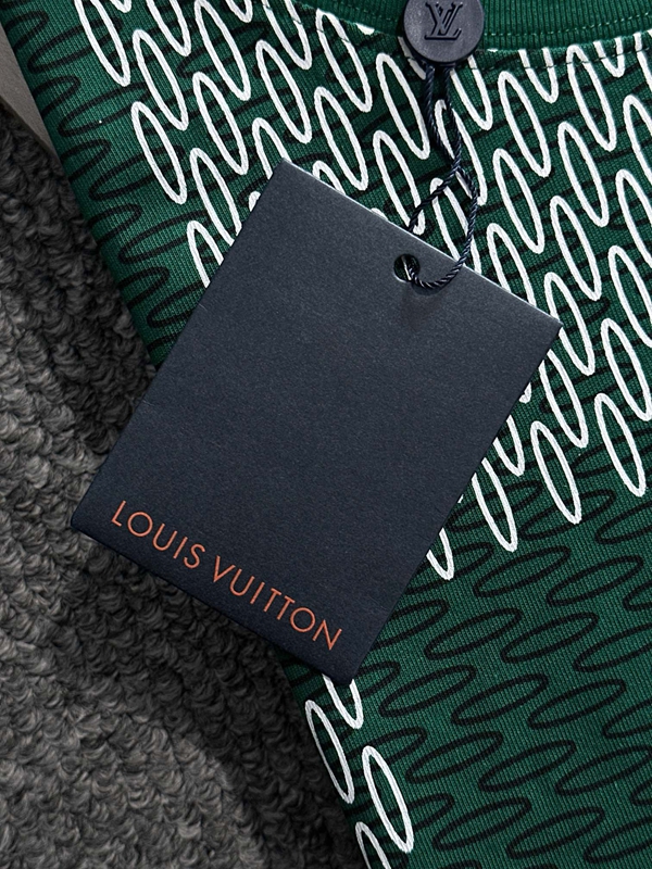 ブランドTシャツ角部分ディテール